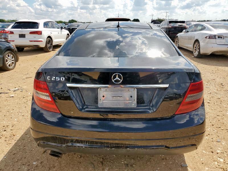 70718675 :رقم المزاد ، WDDGJ4HB0DG011298 vin ، 2013 Mercedes-benz C مزاد بيع
