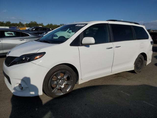 2016 Toyota Sienna Se მანქანა იყიდება აუქციონზე, vin: 5TDXK3DCXGS764461, აუქციონის ნომერი: 80319975