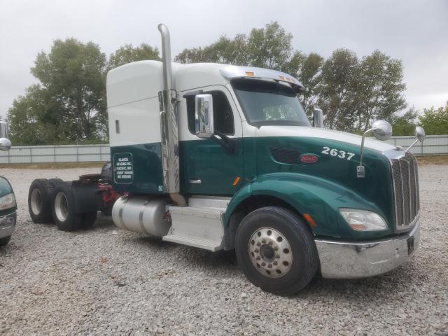 Продаж на аукціоні авто 2017 Peterbilt Tractor 579, vin: 1XPBDP9X6HD422637, номер лоту: 81628055