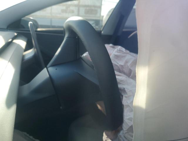 2025 Tesla Model 3 მანქანა იყიდება აუქციონზე, vin: 5YJ3E1EA2SF916141, აუქციონის ნომერი: 70950995