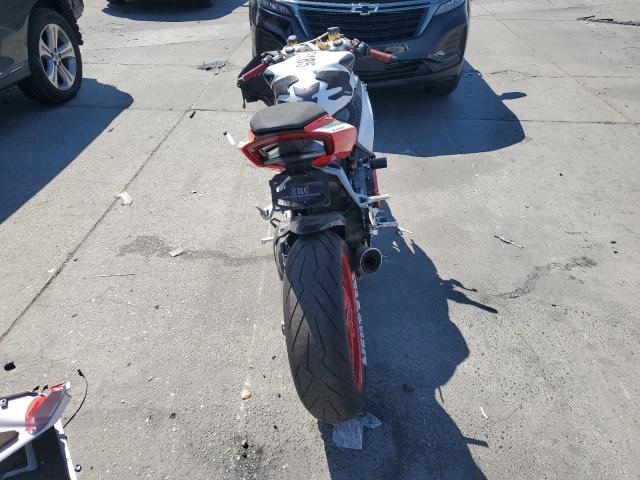 Продажа на аукционе авто 2021 Ducati Panigale V, vin: ZDMHAATW2MB005608, номер лота: 72036185