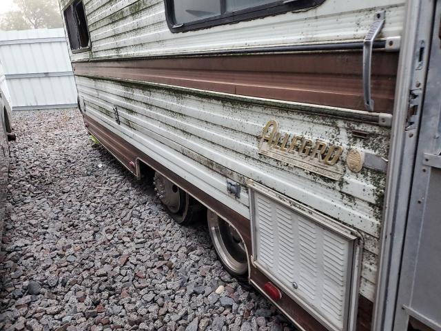 84016645 :رقم المزاد ، 1GBKP37W2D3308067 vin ، 1983 Chevrolet P30 مزاد بيع