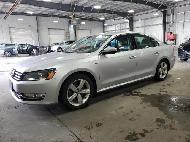 2015 Volkswagen Passat მანქანა იყიდება აუქციონზე, vin: 1VWAS7A34FC099068, აუქციონის ნომერი: 70834485