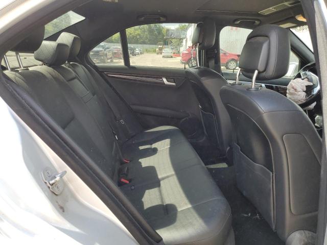 71696685 :رقم المزاد ، WDDGF8BB3CA702408 vin ، 2012 Mercedes-benz C مزاد بيع