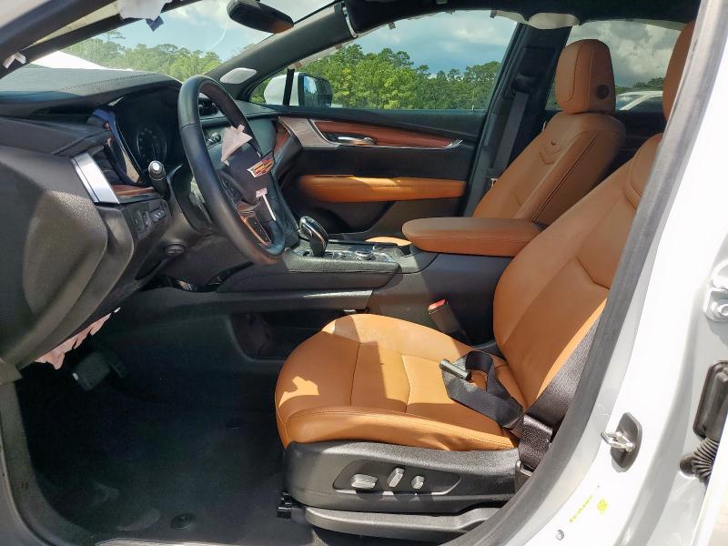 82060385 :رقم المزاد ، 1GYKNCRS5RZ715150 vin ، 2024 Cadillac Xt5 Premiu مزاد بيع