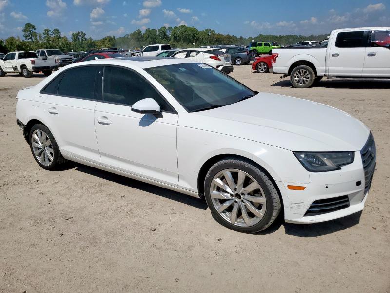 Продажа на аукционе авто 2017 Audi A4, vin: WAUANAF49HN006770, номер лота: 83822695