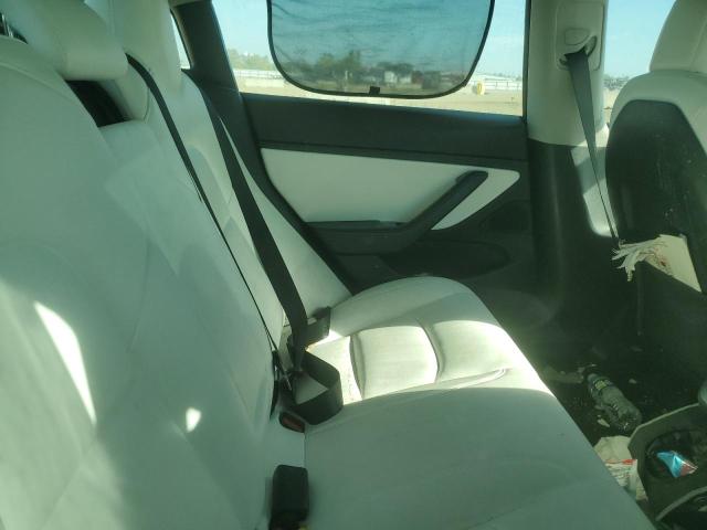 84443195 :رقم المزاد ، 5YJ3E1EA9KF327216 vin ، 2019 Tesla Model 3 مزاد بيع