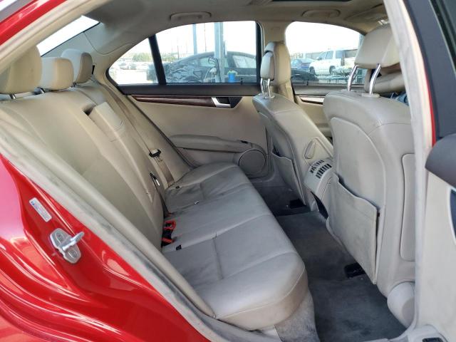 2013 Mercedes-benz C მანქანა იყიდება აუქციონზე, vin: WDDGF4HB6DA779405, აუქციონის ნომერი: 81877535
