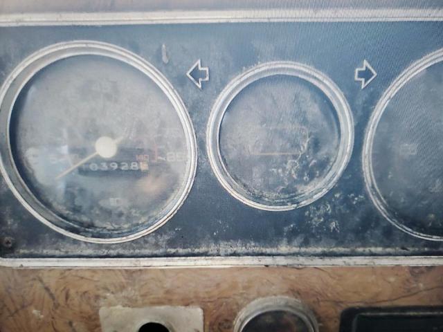 84016645 :رقم المزاد ، 1GBKP37W2D3308067 vin ، 1983 Chevrolet P30 مزاد بيع