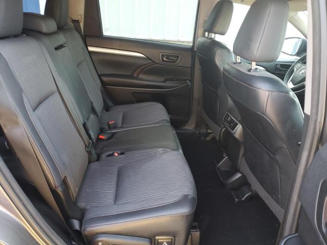 Продажа на аукционе авто 2016 Toyota Highlander, vin: 5TDBKRFHXGS244122, номер лота: 71398305