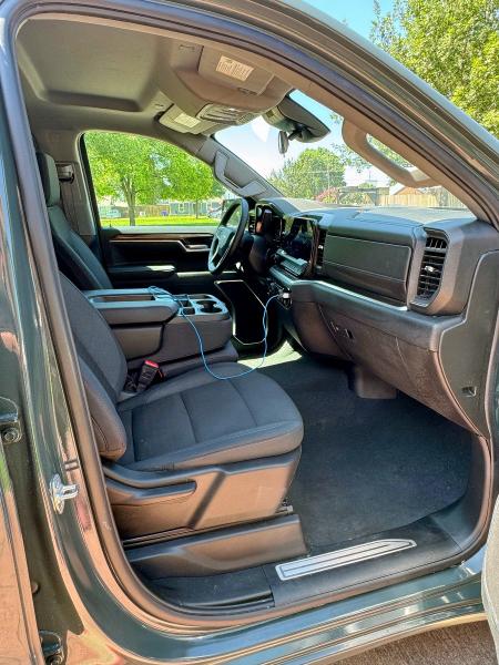 Продажа на аукционе авто 2025 Chevrolet Silverado, vin: 1GCUKDED8SZ171415, номер лота: 81475075