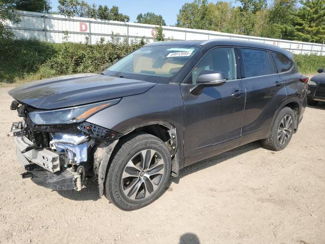 69912895 :رقم المزاد ، 5TDHZRBH0NS227886 vin ، 2022 Toyota Highlander Xle مزاد بيع