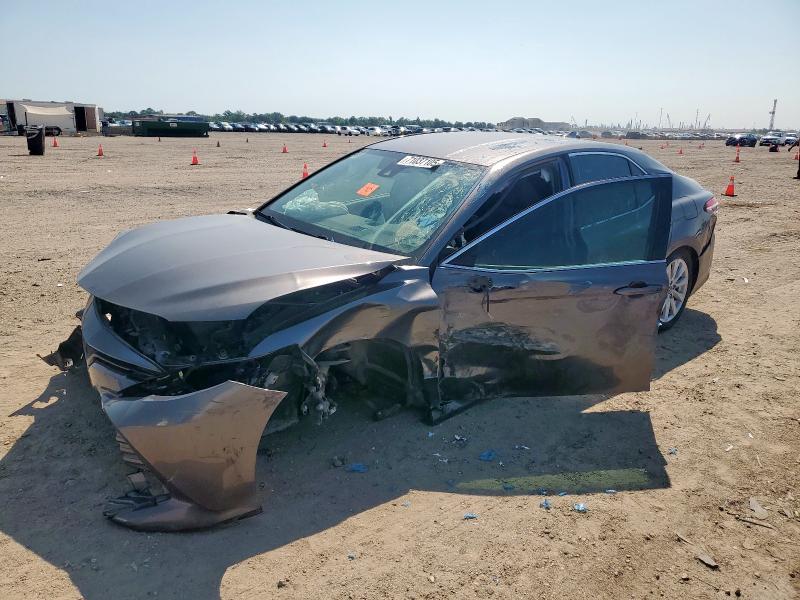 2020 Toyota Camry მანქანა იყიდება აუქციონზე, vin: 4T1C11AK7LU317878, აუქციონის ნომერი: 71037105