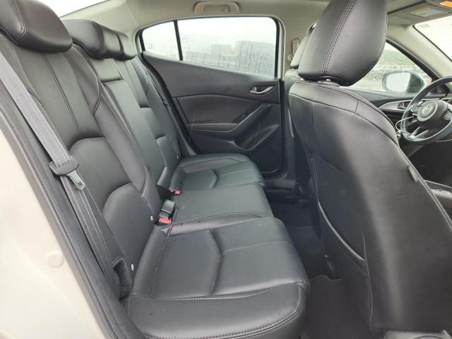 83941955 :رقم المزاد ، 3MZBN1V31JM234081 vin ، 2018 Mazda 3 Touring مزاد بيع