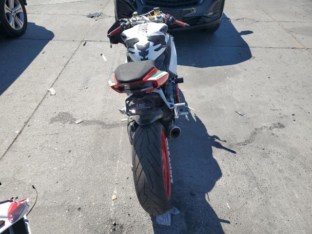Продажа на аукционе авто 2021 Ducati Panigale V, vin: ZDMHAATW2MB005608, номер лота: 72036185