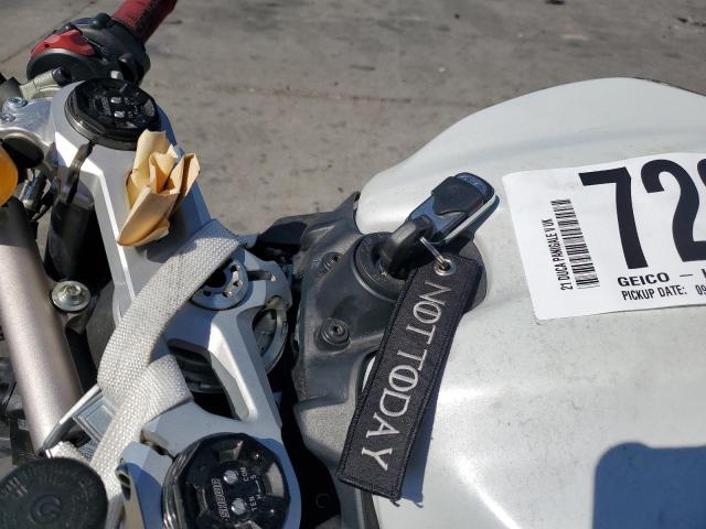 Продажа на аукционе авто 2021 Ducati Panigale V, vin: ZDMHAATW2MB005608, номер лота: 72036185