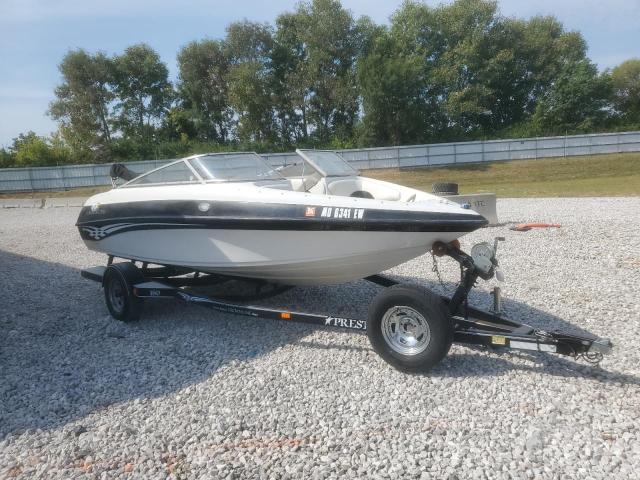 Продаж на аукціоні авто 2002 Crownline Boat, vin: JTC44851H102, номер лоту: 81096245