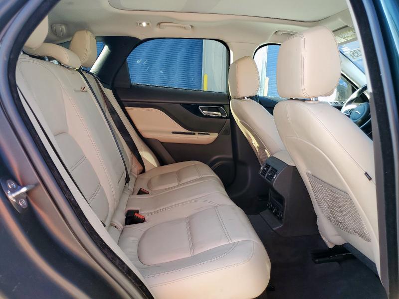84264135 :رقم المزاد ، SADCK2FX0JA275570 vin ، 2018 Jaguar F-pace مزاد بيع