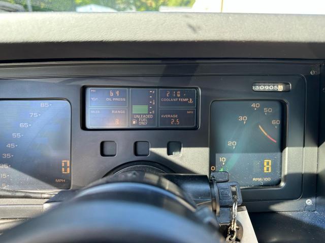 82147355 :رقم المزاد ، 1G1AY0780E5147284 vin ، 1984 Chevrolet Corvette مزاد بيع
