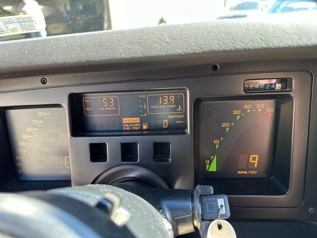 82150865 :رقم المزاد ، 1G1YY6789G5901710 vin ، 1986 Chevrolet Corvette مزاد بيع