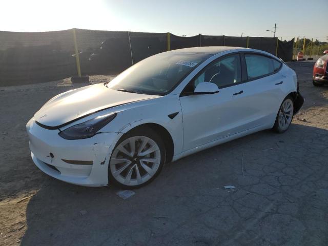 81906755 :رقم المزاد ، 5YJ3E1EB0NF355368 vin ، 2022 Tesla Model 3 مزاد بيع