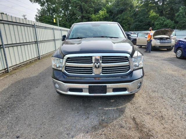 70911425 :رقم المزاد ، 1C6RR7GG8JS218564 vin ، 2018 Ram 1500 مزاد بيع