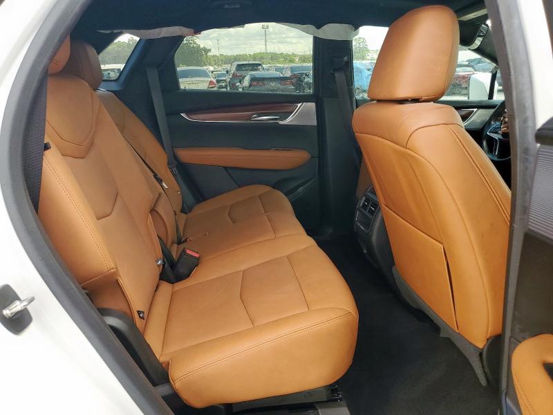 82060385 :رقم المزاد ، 1GYKNCRS5RZ715150 vin ، 2024 Cadillac Xt5 Premiu مزاد بيع