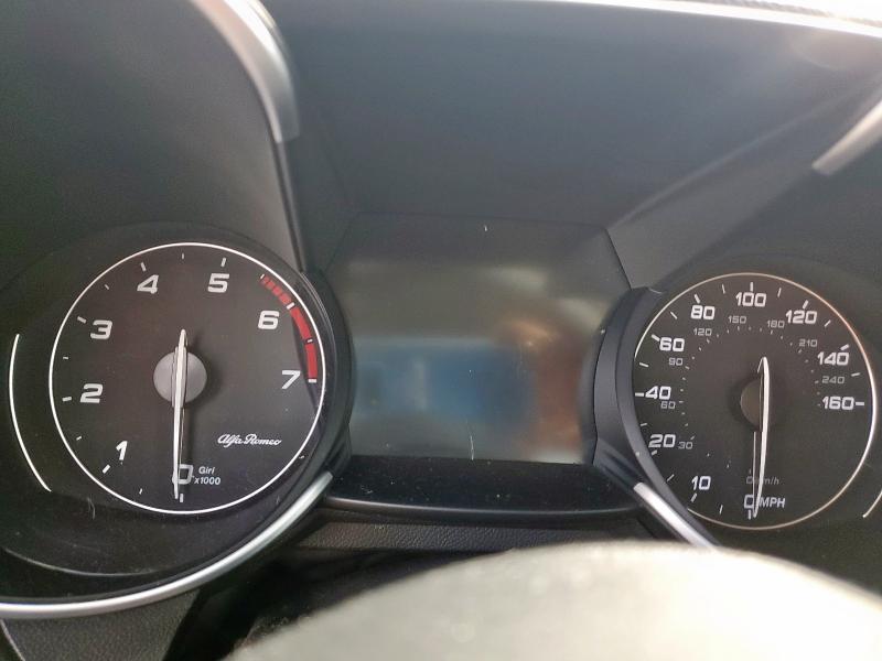 Aukcja sprzedaży 2017 Alfa Romeo Giulia, vin: ZARFAEBNXH7552059, numer aukcji: 82107715