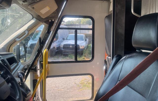 83754535 :رقم المزاد ، 1FDDF6P87MKA68980 vin ، 2021 Ford Transit T- مزاد بيع