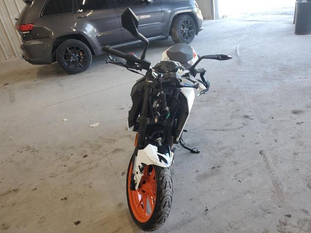 80364315 :رقم المزاد ، MD2JPC407NC034979 vin ، 2022 Ktm 200 Duke مزاد بيع