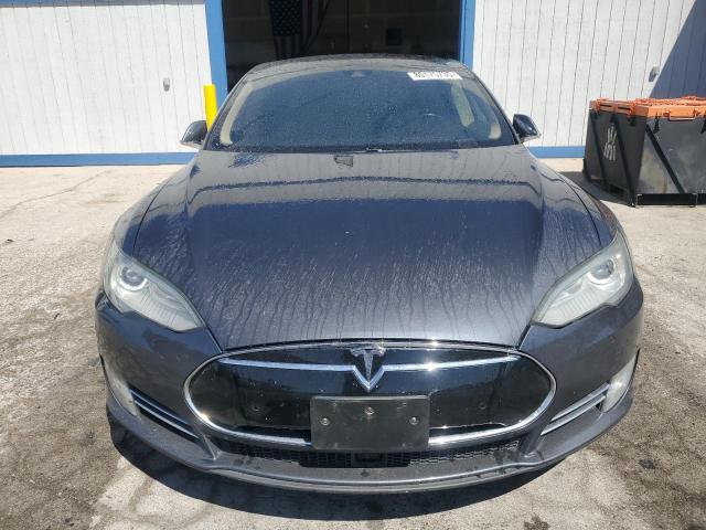 80175735 :رقم المزاد ، 5YJSA1H12FF083546 vin ، 2015 Tesla Model S 85 مزاد بيع