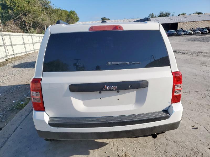 84026895 :رقم المزاد ، 1C4NJPBA1GD656292 vin ، 2016 Jeep Patriot Sport مزاد بيع
