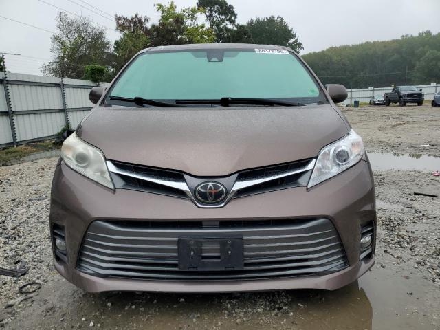 80372795 :رقم المزاد ، 5TDDZ3DC7KS213461 vin ، 2019 Toyota Sienna مزاد بيع
