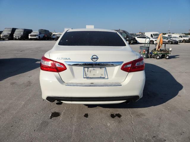 2017 Nissan Altima მანქანა იყიდება აუქციონზე, vin: 1N4AL3AP2HC209989, აუქციონის ნომერი: 72005705