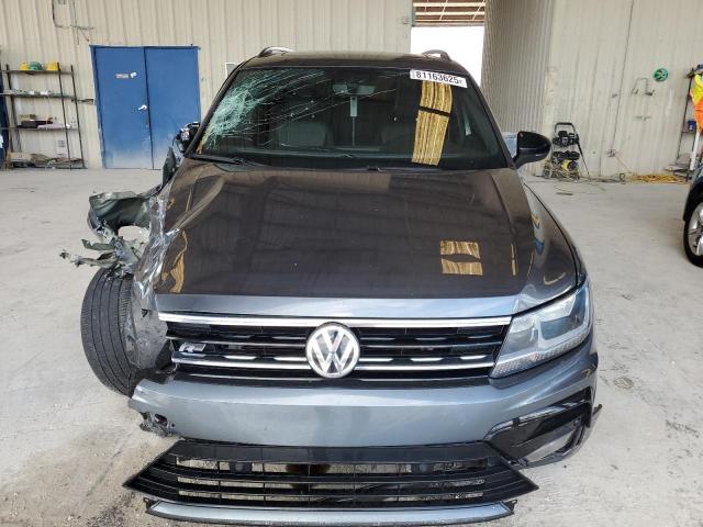 81163625 :رقم المزاد ، 3VV3B7AX3LM067903 vin ، 2020 Volkswagen Tiguan مزاد بيع