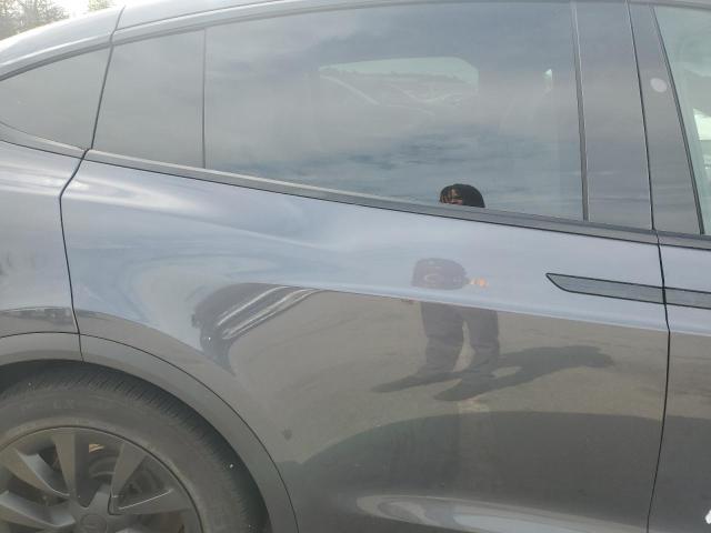80758525 :رقم المزاد ، 7SAXCBE5XNF363925 vin ، 2022 Tesla Model X مزاد بيع