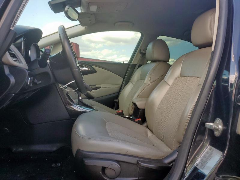 81863055 :رقم المزاد ، 1G4PP5SK8F4168729 vin ، 2015 Buick Verano مزاد بيع