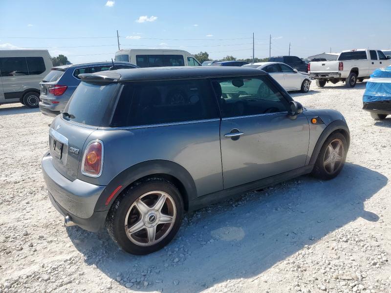 84056975 :رقم المزاد ، WMWMF3C53ATZ22963 vin ، 2010 Mini Cooper مزاد بيع