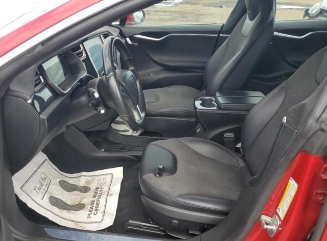 71014225 :رقم المزاد ، 5YJSA1E18FF118157 vin ، 2015 Tesla Model S مزاد بيع