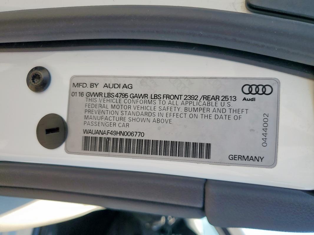 Продажа на аукционе авто 2017 Audi A4, vin: WAUANAF49HN006770, номер лота: 83822695