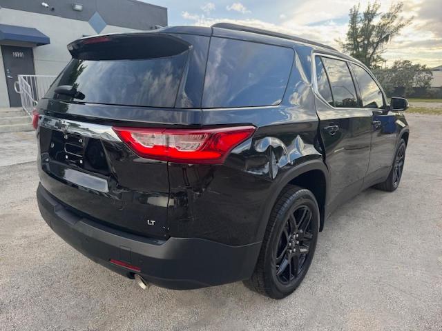2021 Chevrolet Traverse Lt მანქანა იყიდება აუქციონზე, vin: 1GNERGKW7MJ168621, აუქციონის ნომერი: 82171285