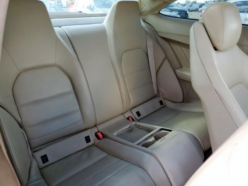 2013 Mercedes-benz C 250 მანქანა იყიდება აუქციონზე, vin: WDDGJ4HB7DG011248, აუქციონის ნომერი: 90697555