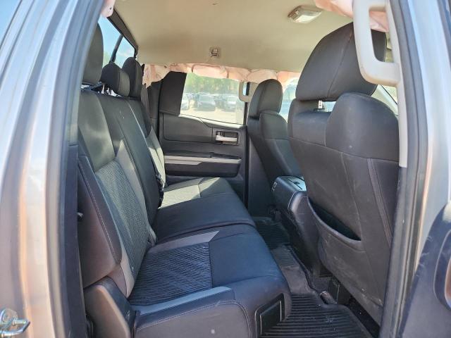 80405525 :رقم المزاد ، 5TFUW5F12FX451671 vin ، 2015 Toyota Tundra مزاد بيع