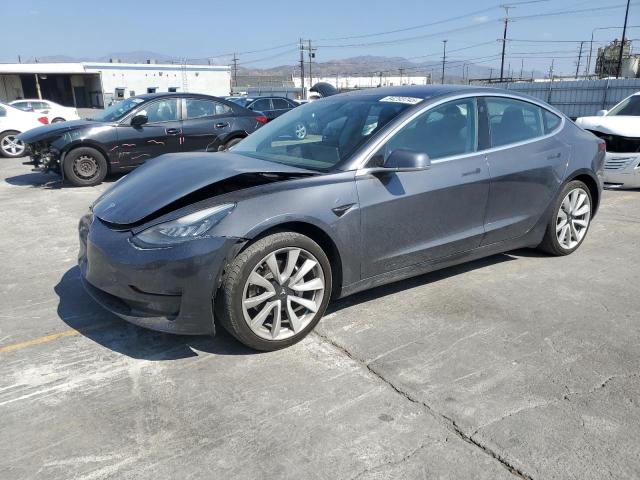Продажа на аукционе авто 2018 Tesla Model 3, vin: 5YJ3E1EA3JF009462, номер лота: 84293745