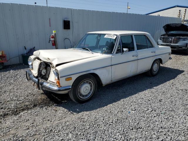 72006425 :رقم المزاد ، 11511012102532 vin ، 1970 Mercedes-benz 220d مزاد بيع