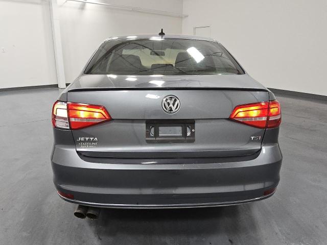 70736195 :رقم المزاد ، 3VWD17AJ3FM257980 vin ، 2015 Volkswagen Jetta مزاد بيع