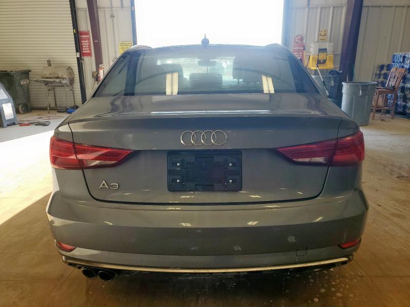 Продаж на аукціоні авто 2018 Audi A3 Premium, vin: WAUAUGFF1J1060889, номер лоту: 80066265