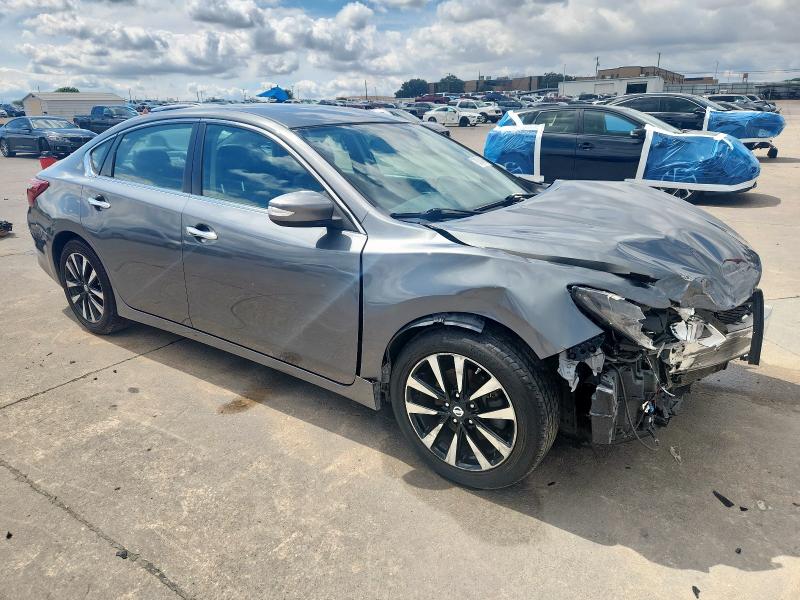 83846465 :رقم المزاد ، 1N4AL3AP3JC113777 vin ، 2018 Nissan Altima مزاد بيع