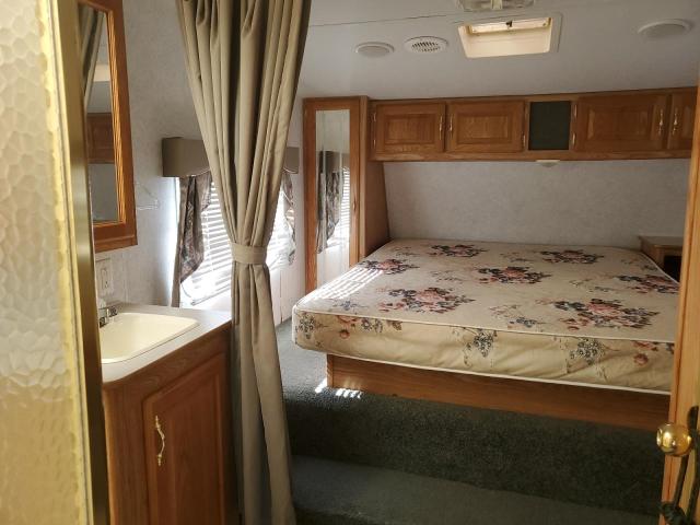 Продажа на аукционе авто 2002 Dutchmen Trailer, vin: 47CF20M212G508843, номер лота: 69089855