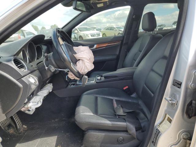 71696685 :رقم المزاد ، WDDGF8BB3CA702408 vin ، 2012 Mercedes-benz C مزاد بيع